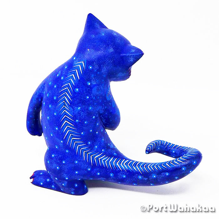 Polite Cat Xuana Copa Wood Oaxacan Alebrije for Sale Austin Texas Artist - Victor Xuana Cat, Gato, Jaguar, Leopard, Panthera, Tiger